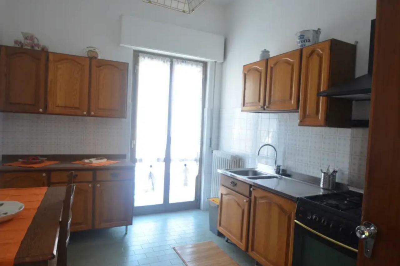 Apartament La Casa Di Gb Pieve di Teco Zewnętrze zdjęcie